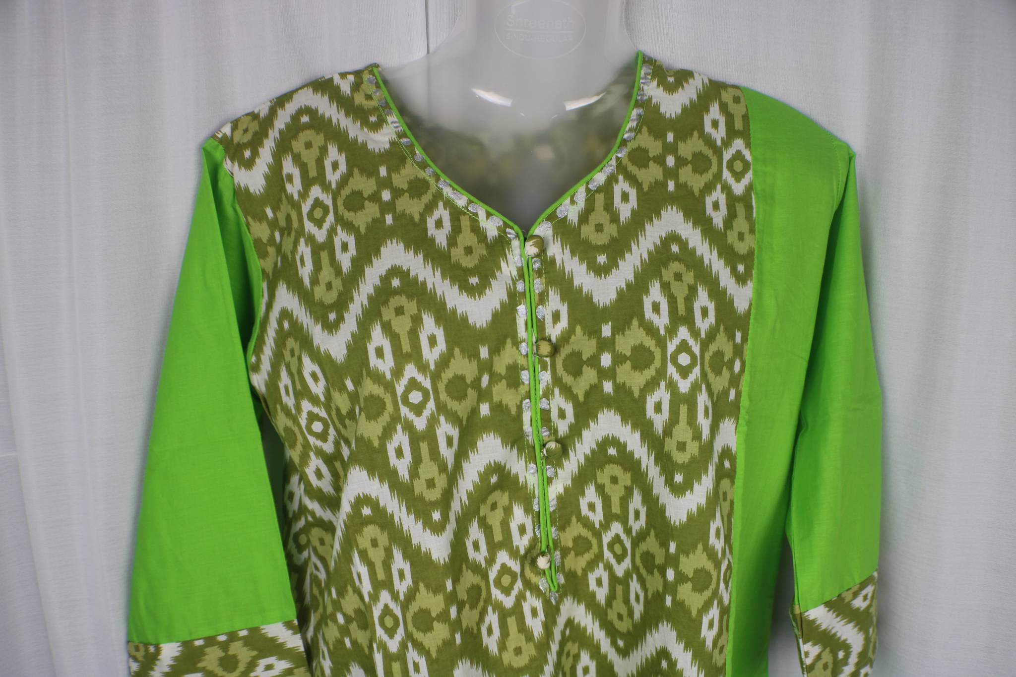 TLFABk-0005b/Ikkat Print-Green Long Kurtis