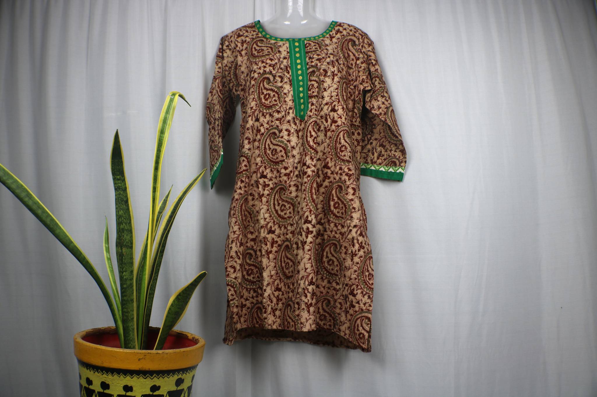 TLFABk-00011c/Kalamkari/Y neck/Brown Long Kurtis