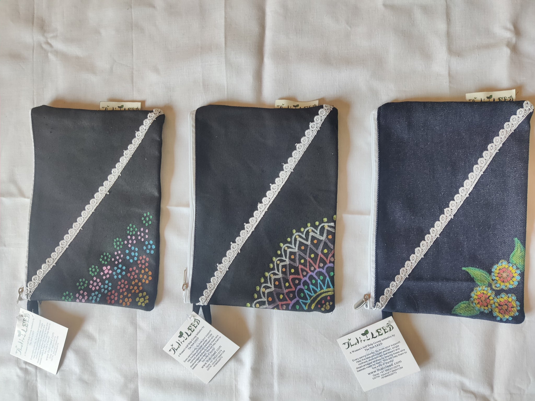 TLDIY-003c-Versatile Pouches in Canvas-DIY-painted