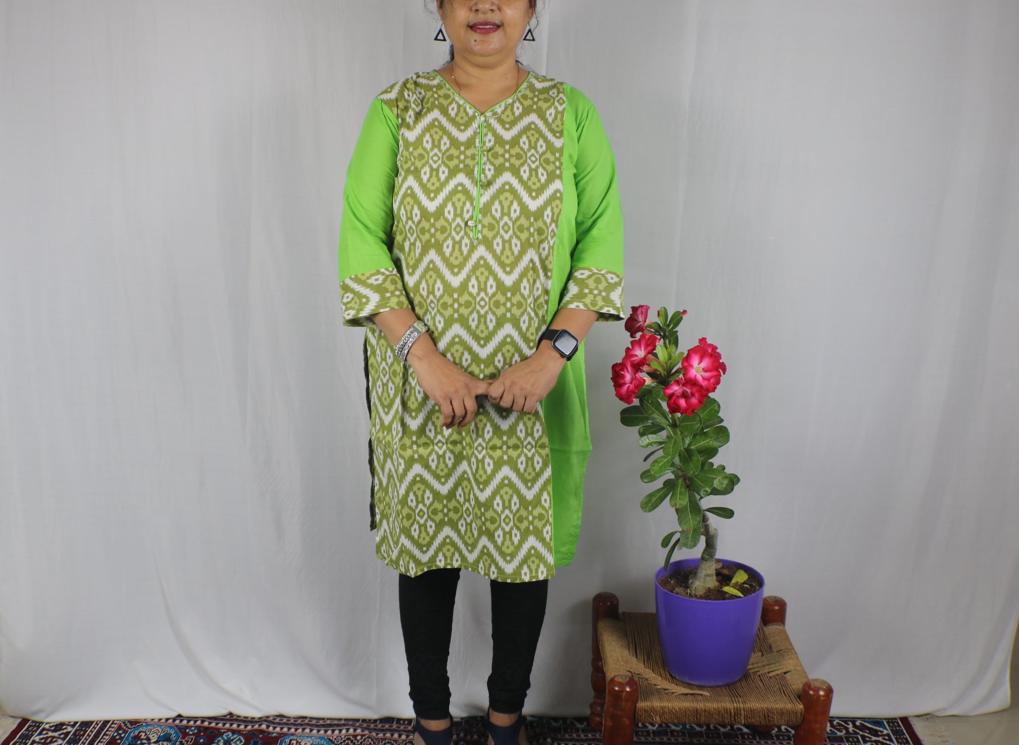 TLFABk-0005b/Ikkat Print-Green Long Kurtis