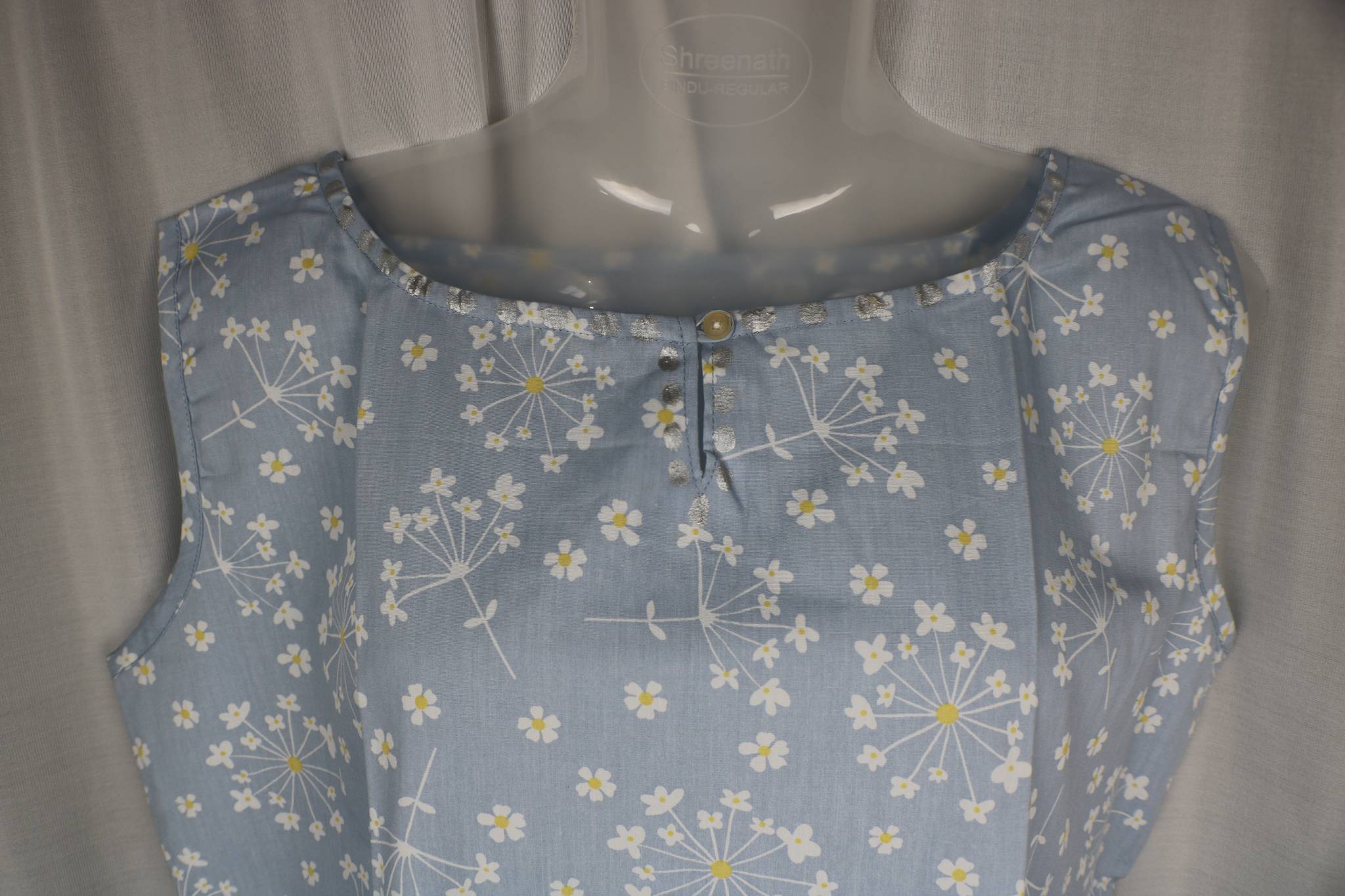 TLFABk-0006/Little flower/Short Kurtis